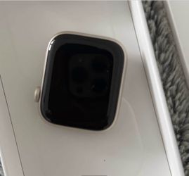 Apple Watch 8 45mm