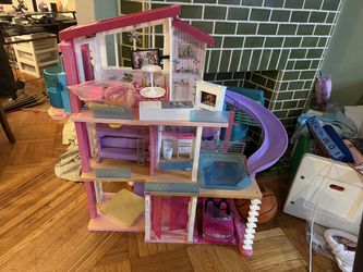 Barbie Doll House with car