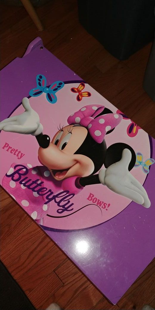 Minnie Mouse pink and purple wooden toy box