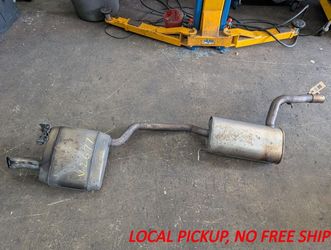 Exhaust Muffler w Resonator 2015 Volkswagen Passat 561253411D 2014 (V2677)