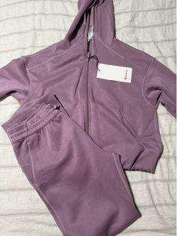 Lululemon set size small