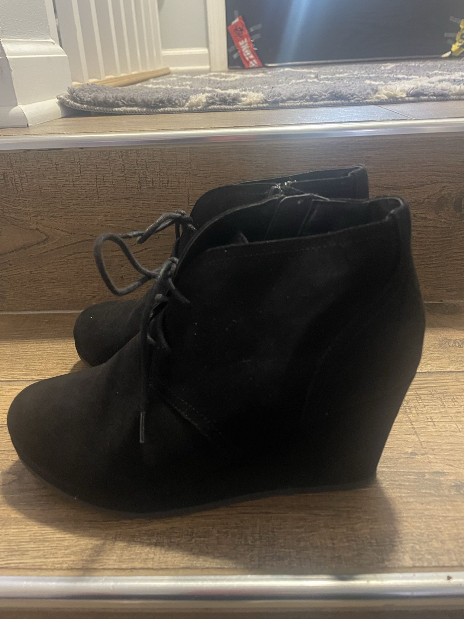 Woman's Black Booties Size 7 Never Worn