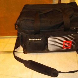 Brunswick Two Ball Bowling Bag On Wheels & W/Handle!