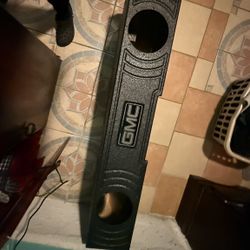 GMC Sierra O Chevy Silverado Subs Box