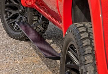 Power Running Boards Chevy/GMC 1500/2600HD/3500HD (19-26)