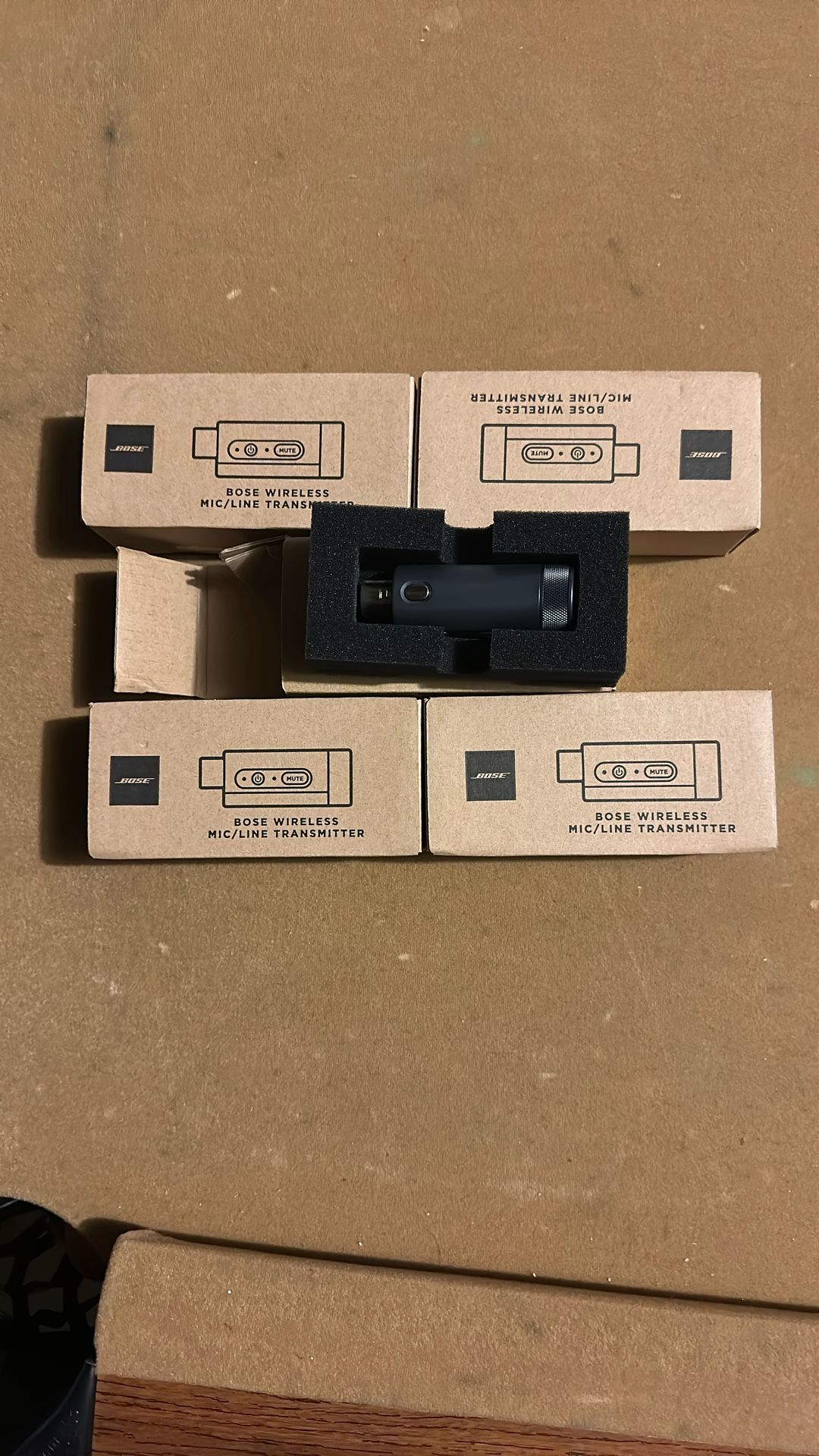 BOSE WIRELESS MIC/LINE TRANSMITTER
