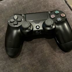Authentic PS4 Controller