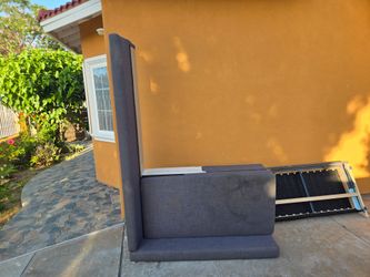 Free sofa-bed and complete bed.