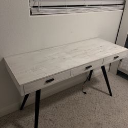 WHITE DESK FOR HOME
