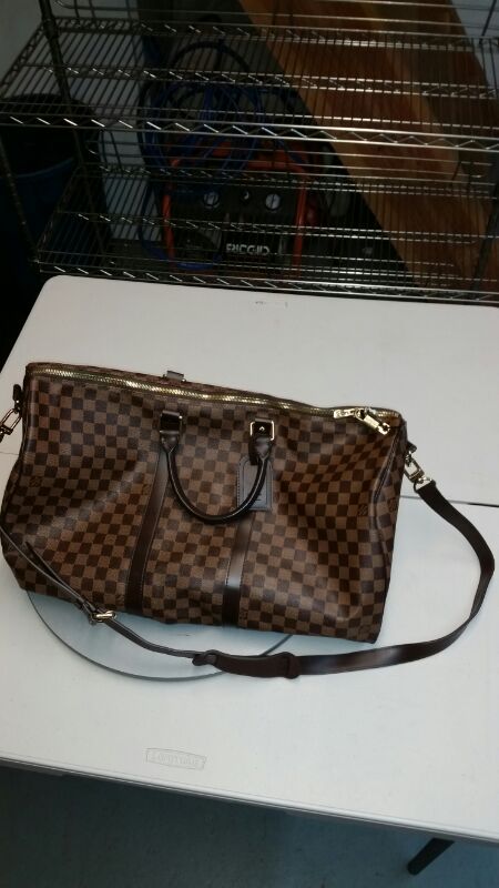 Louis Vuitton duffle bag very very nice