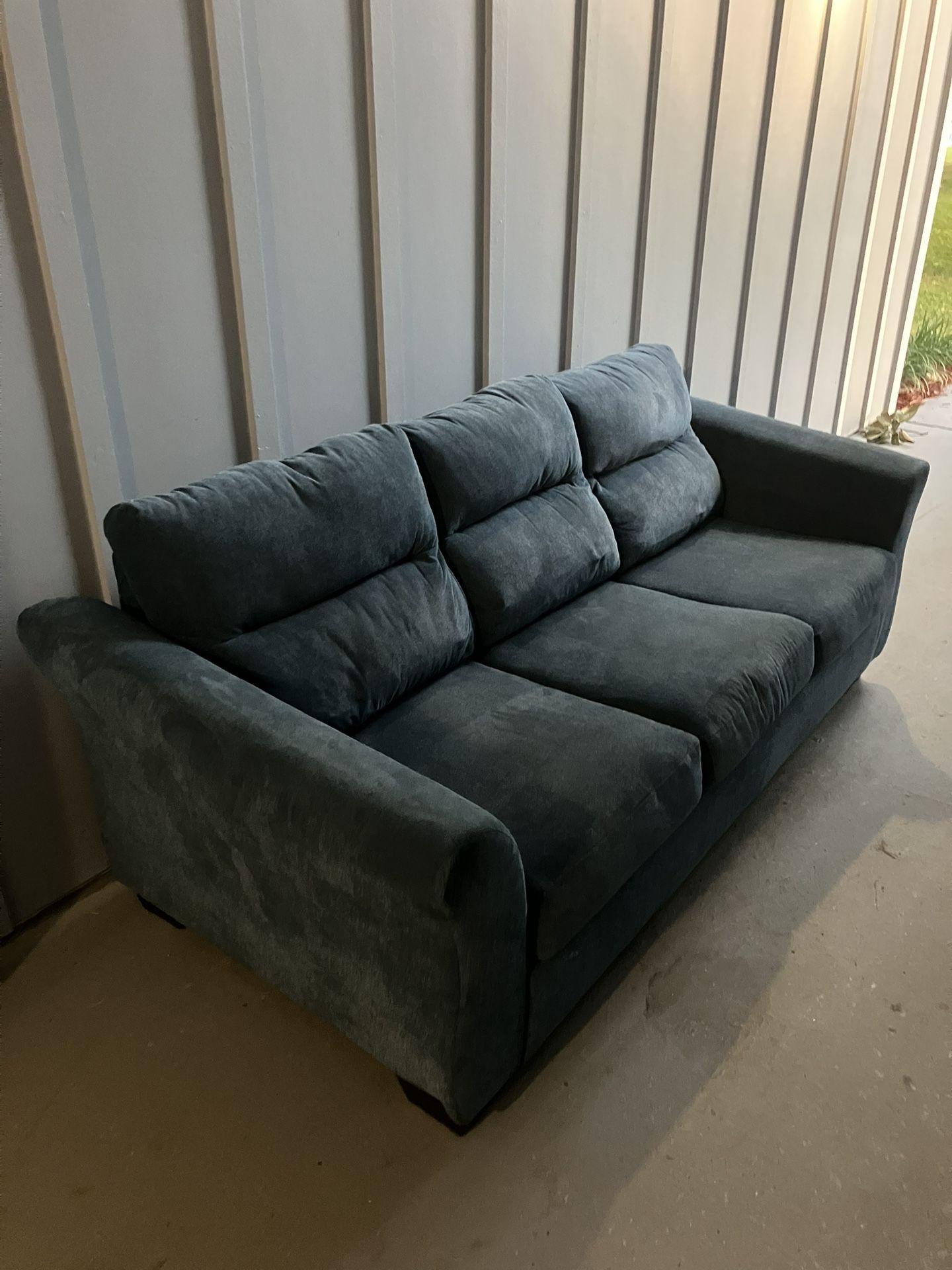 free blue sleeper sofa