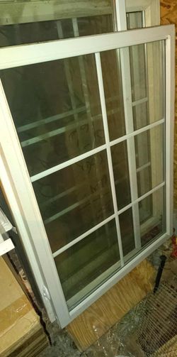 Window Sashes. Argon insulated. Low e (emisifity) coated to limit hot weather infrared heat gain.