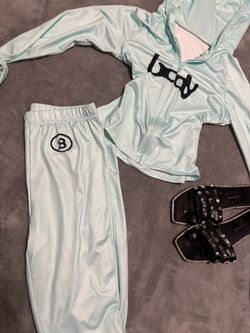 Womens  set