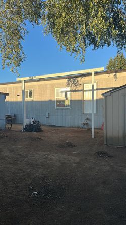 White aluminum patio cover