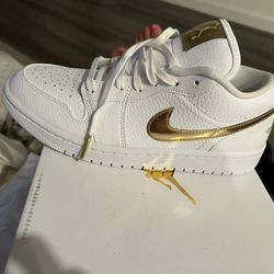 New In Box 50 Size 8