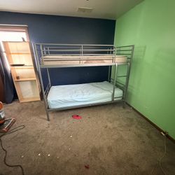 Twin size bunk bed