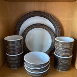 Vintage Pyrex Terra Dinnerware