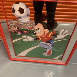 Vintage Mickey Mouse Official Walt Disney Soccer Picture Glass 