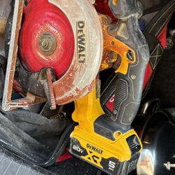 Dewalt Skil Saw With Battery