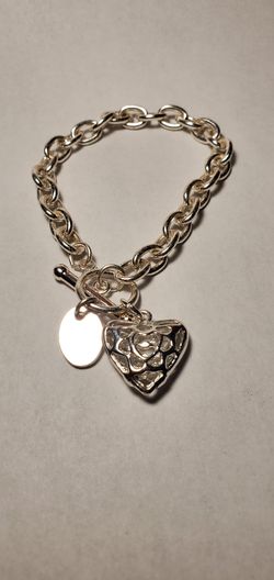 Silver Tone Bracelet with heart pendant