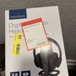 Insignia Digital Wireless Headphones 