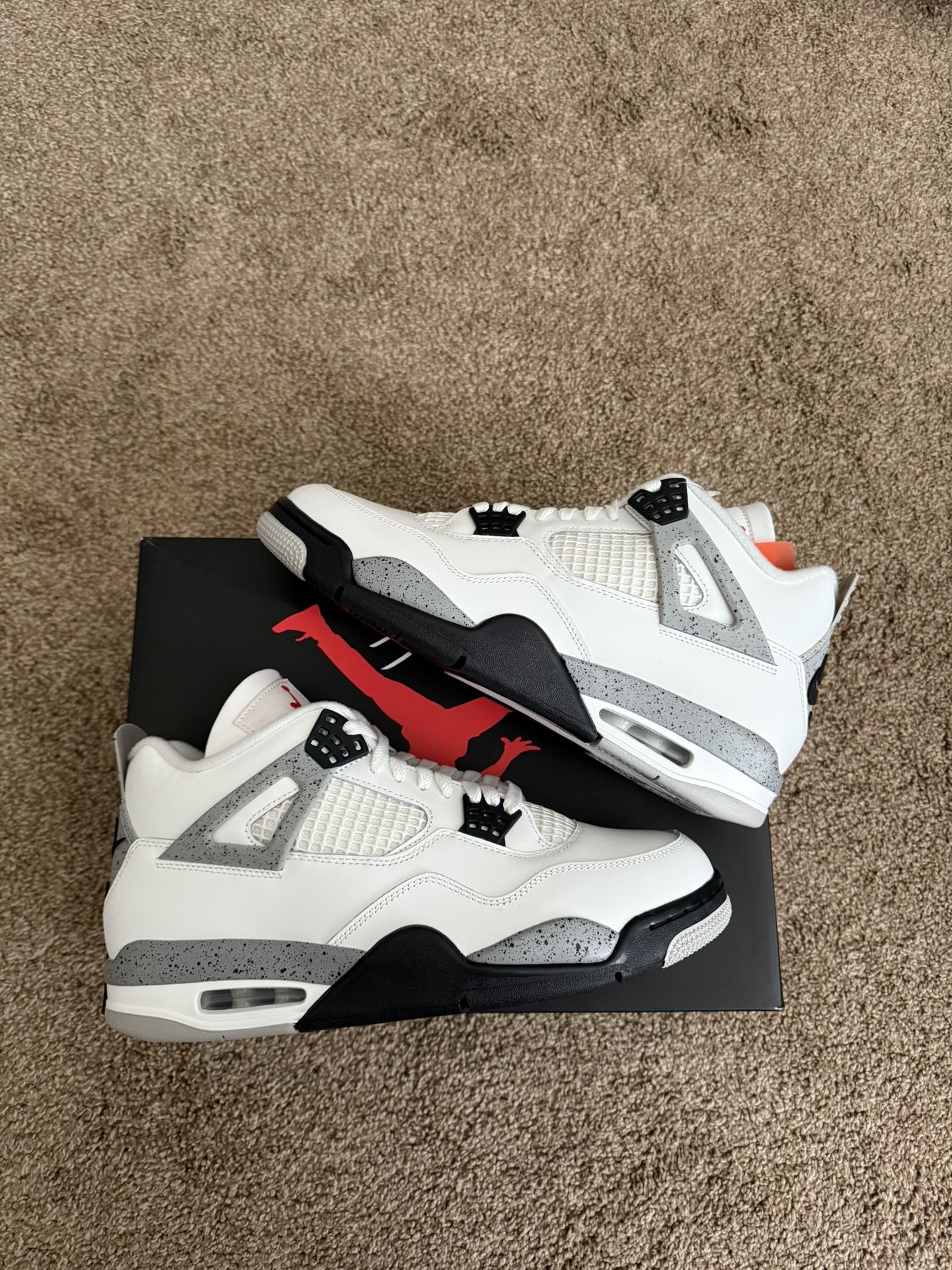 Jordan 4 White Cements (2025)