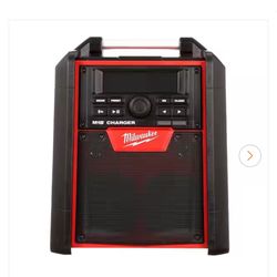 Milwaukee M18 Job site Radio/Charger