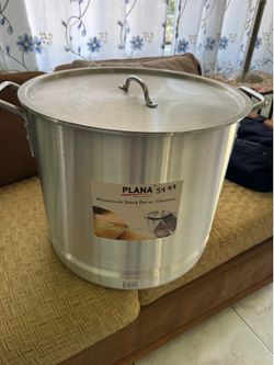 Large Steam Pot 52 Qt. Brand new!
