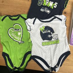  Set Of 3 Seahawks Onesies 6-9 Months 