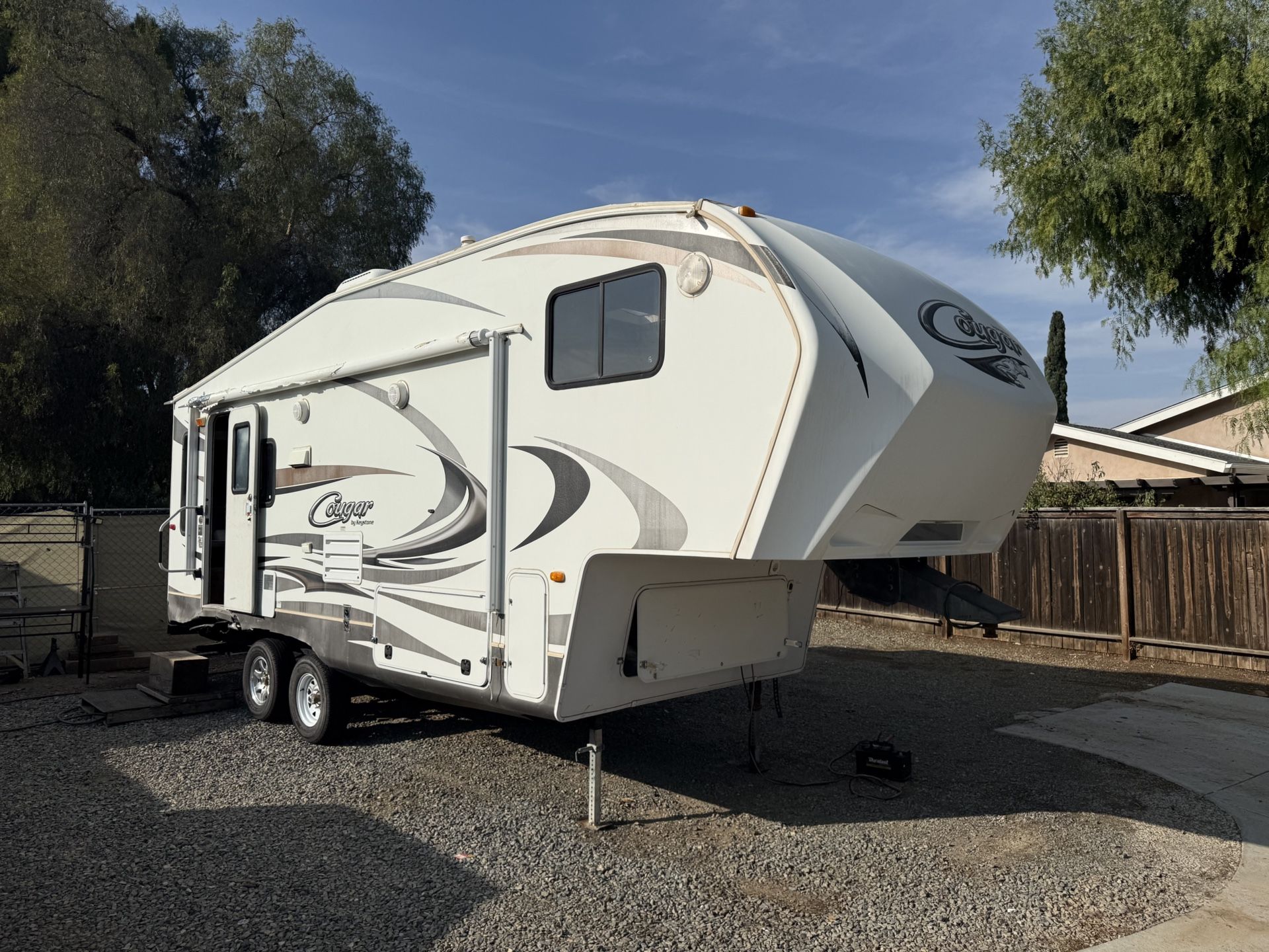 Travel Trailer 