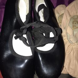 Girls Tap Shoes And Ballet Shoes And Sandals