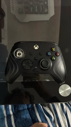 Broken for parts- Xbox controller read description
