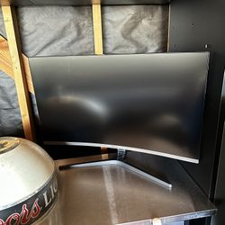 Samsung Curved 32" Monitor