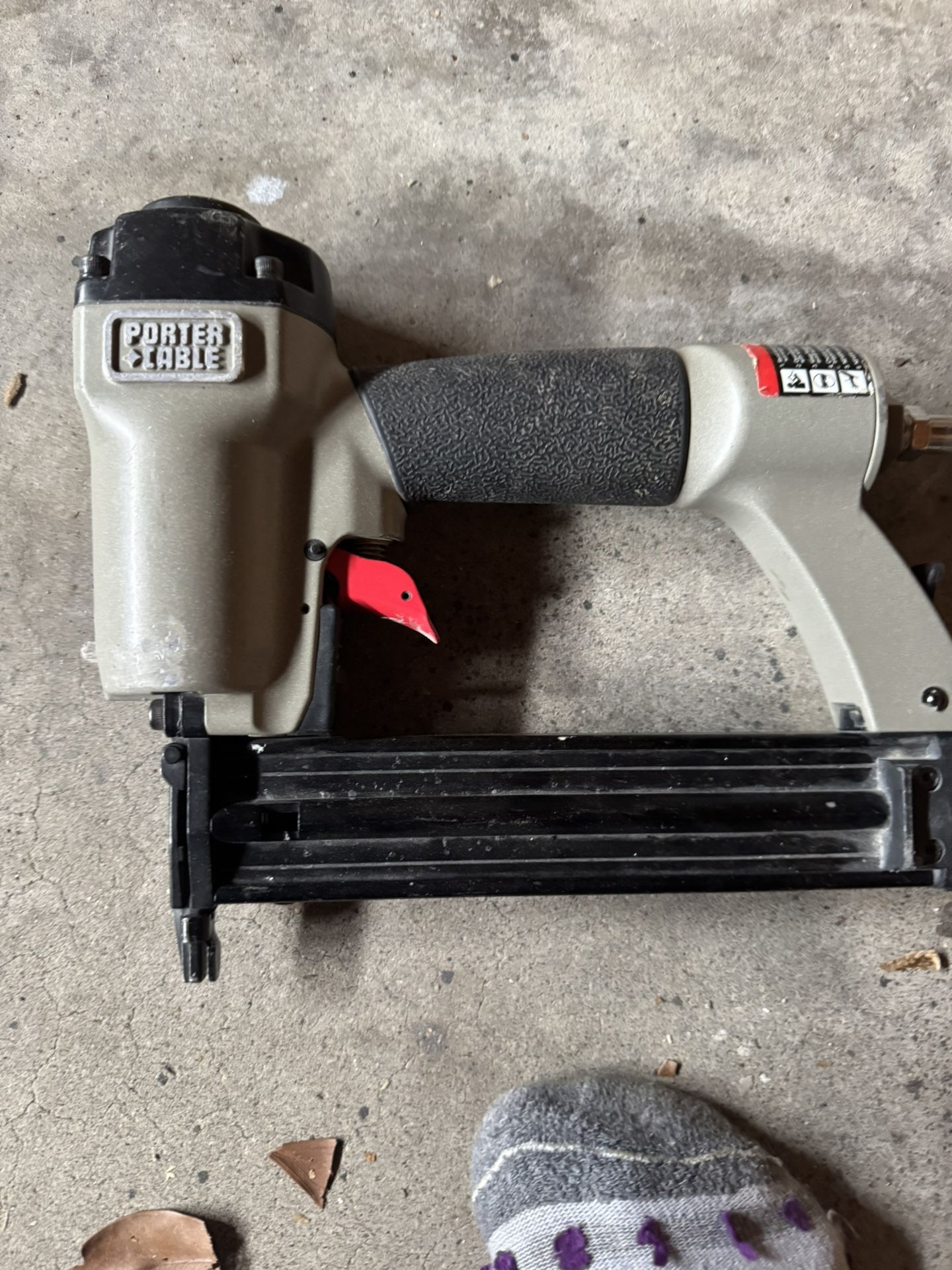 Pneumatic Porter- Cable Brad Nailer
