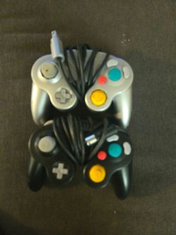 Nintendo GameCube  controllers