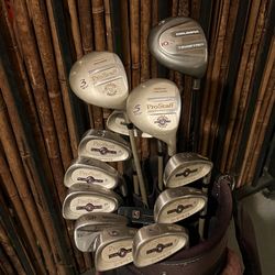 Ladies Wilson ProStaff Golf Club Set