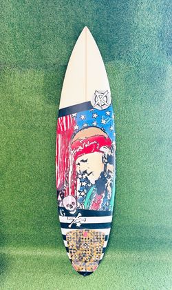 Rumaner 5’-11” Shortboard