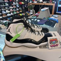 AIR JORDAN 11 RETRO "CONCORD" 2011 - #(378037 107) - SIZE 11 - ORIGINAL BOX
