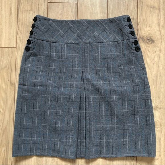 Apostrophe stretch Pleated Blue Gray Plaid high waisted skirt size 2