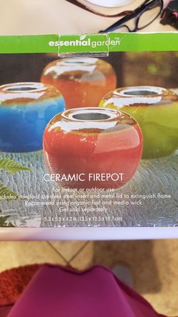 Ceramic Fire Pot..Size on the picture. NEW in the box !