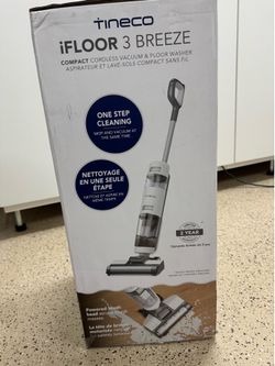 Floor cleaning vacuum and mop