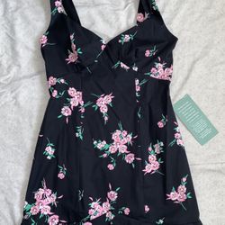 Short Dress Size 9.