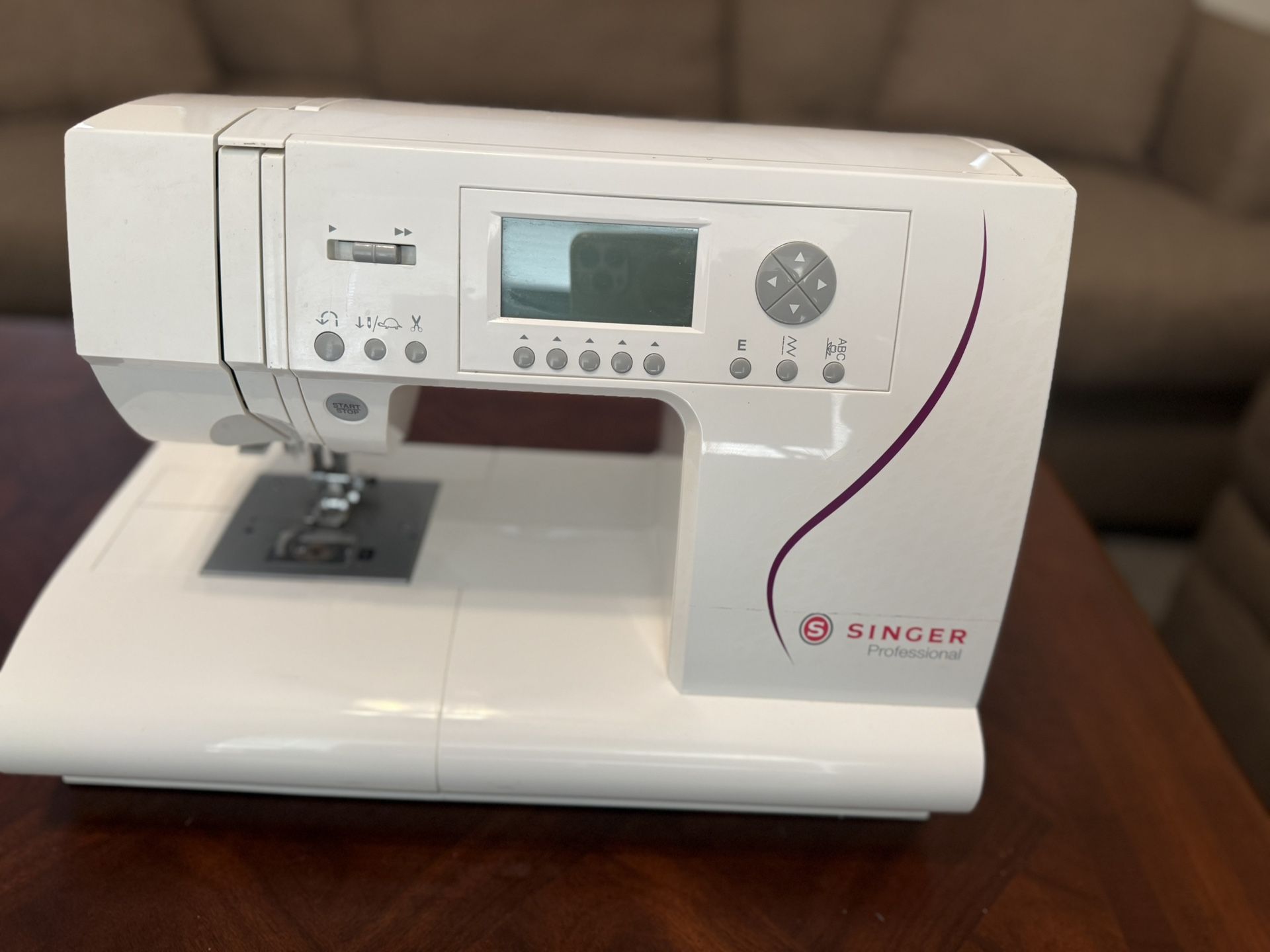 Singer Sewing Machine C430