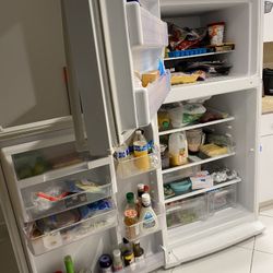 Refrigerator Whirlpool For sale.