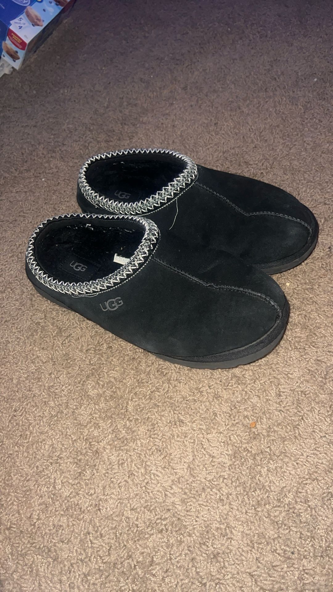 Black Uggs