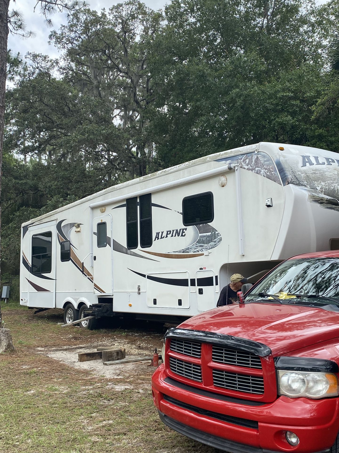 2011 Keystone Alpine