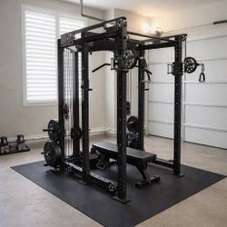 Rogue Monster Power Rack & Bench. 4/45 4/35