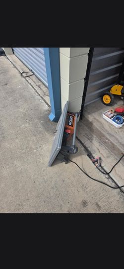 Tile SAW