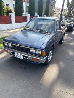 1986 Nissan 720