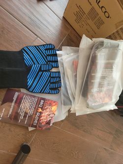 BBQ Gloves $5